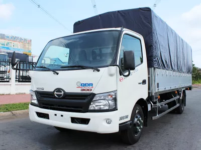 THAY KÍNH XE Ô TÔ tải Hino 3.5 tấn tận nơi